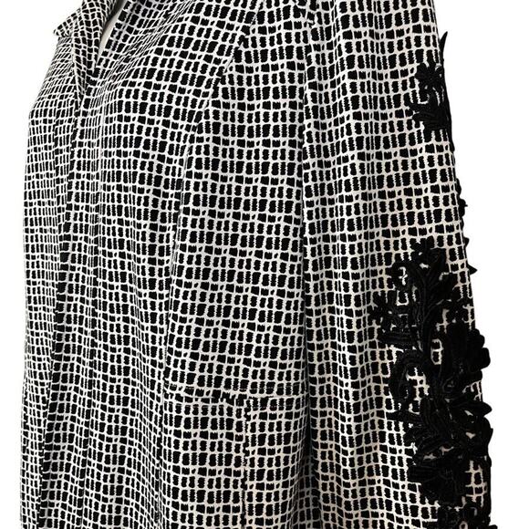 Chicos Womens Black White Lace Applique Ponte Knit Stretch Blazer Jacket 1 8 10 - Picture 9 of 16